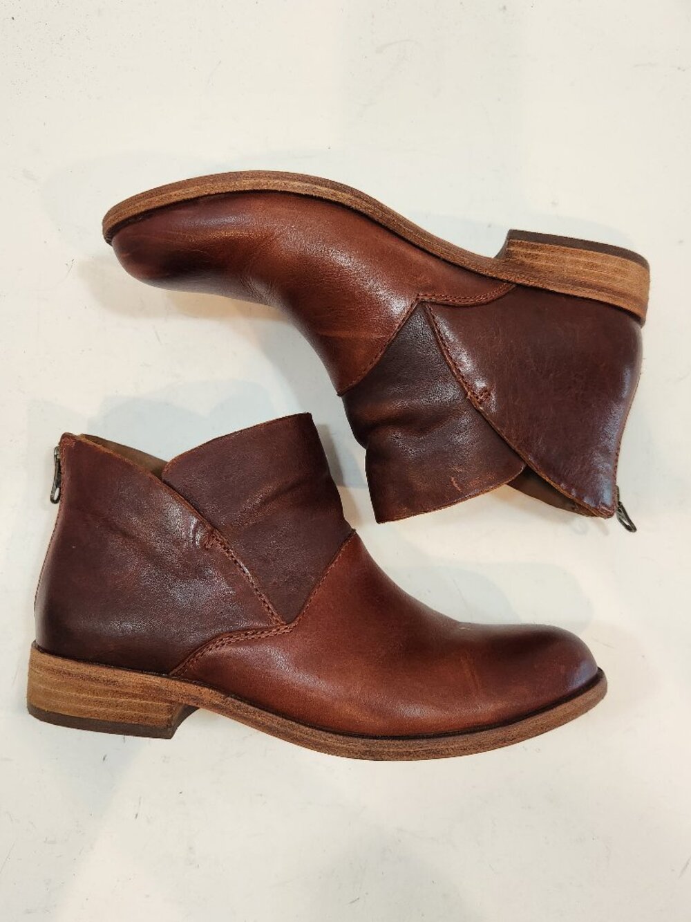 Kork-Ease Ryder Brown Leather Ankle Booties Women's Size 6.5M K53506